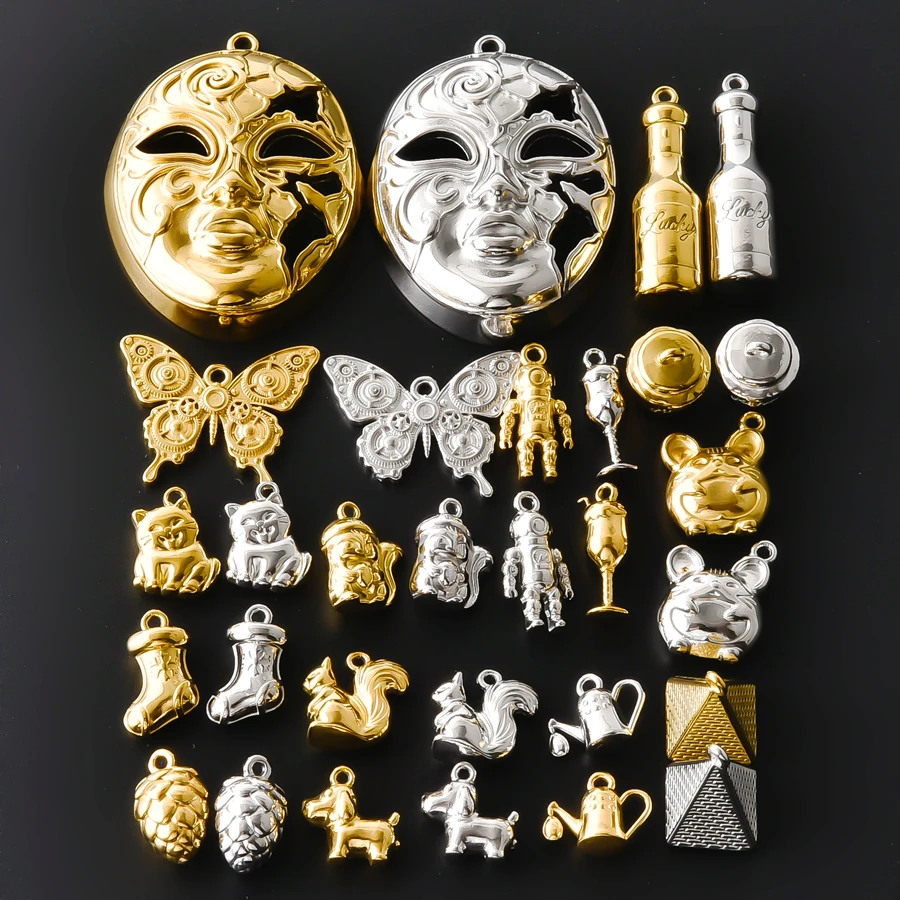 10Pcs Vintage Metal Charm For Jewelry Making Mask Butterfly Robot Cat Squirrel Dog Pendant DIY Bracelet Necklace Making Supplies