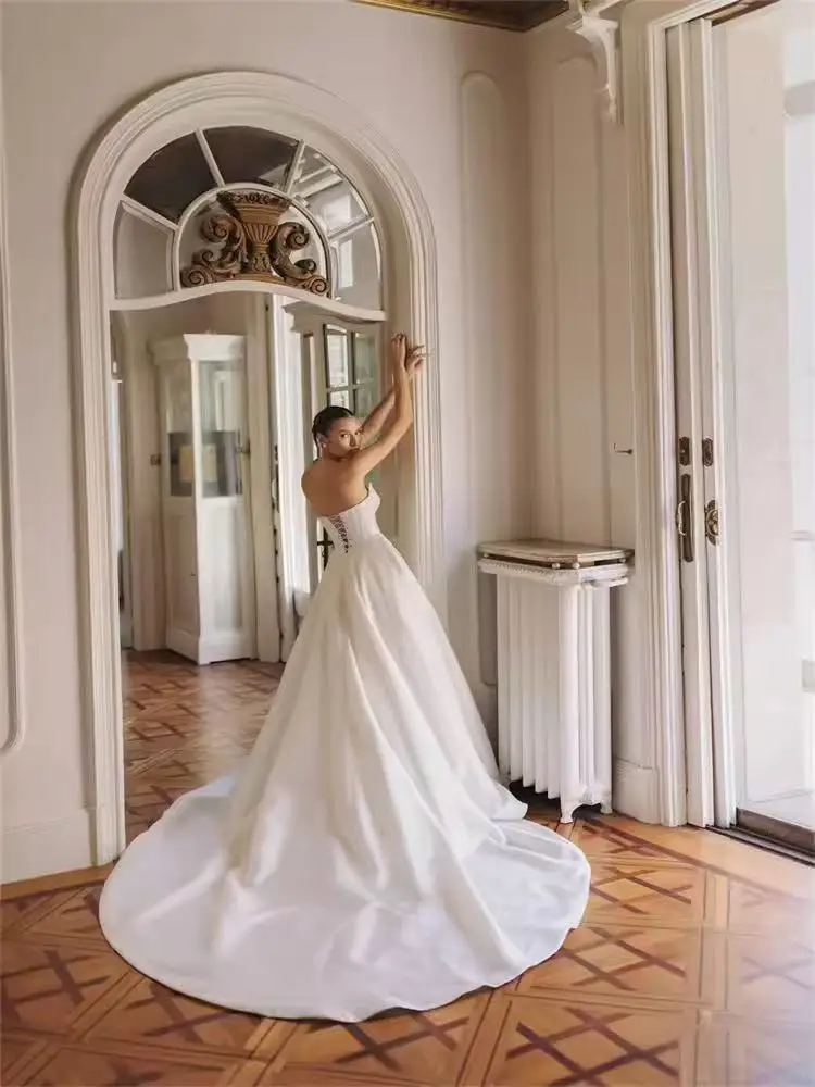 Customized Exquisite Satin  Wedding Dress 2026 High Quality Pure White Lace Up Back Formal Dress Women Elegant Women's Wedding