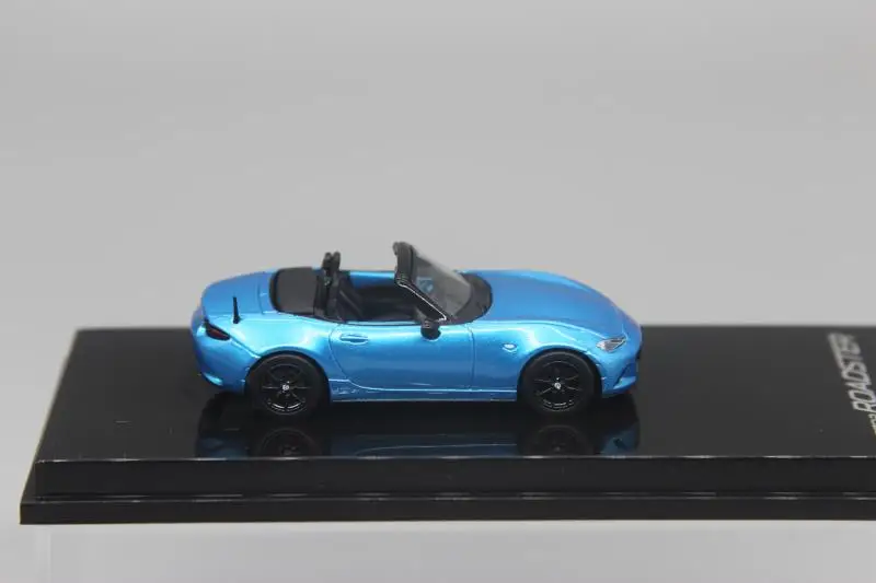 1:64 Scale Diecast Alloy Mazda Miata MX-5 (NA) 4th Generation Convertible Sports Car Model Classic Adult Toys Souvenir Display