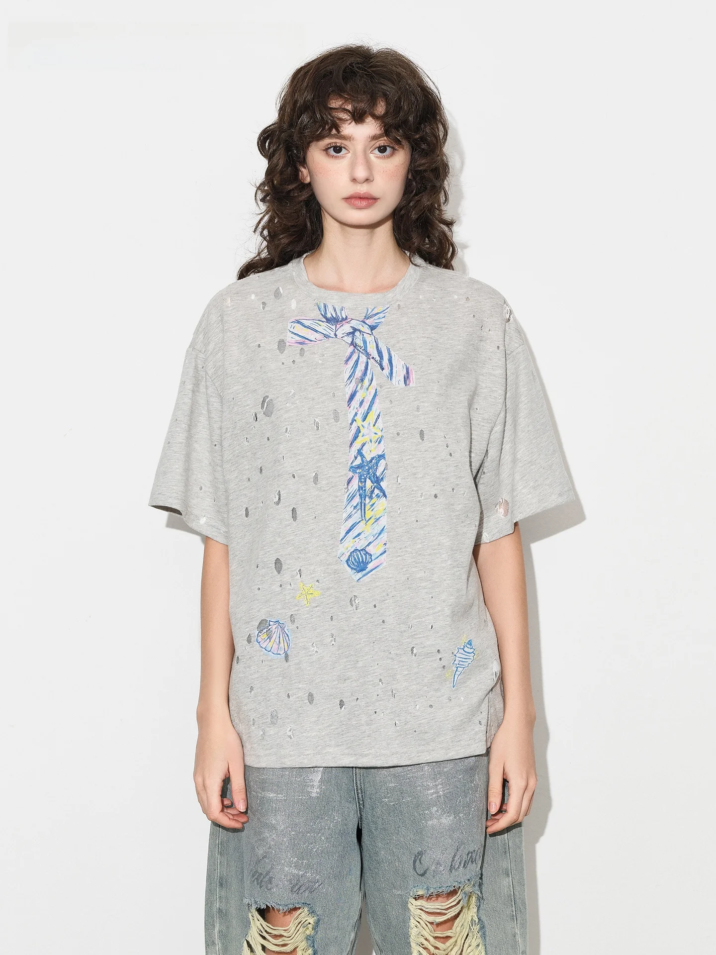 Valeria Obbaco 26 Camiseta holgada de manga corta con estampado artístico gris de verano para mujer, cuello redondo, estilo informal, ajuste universal