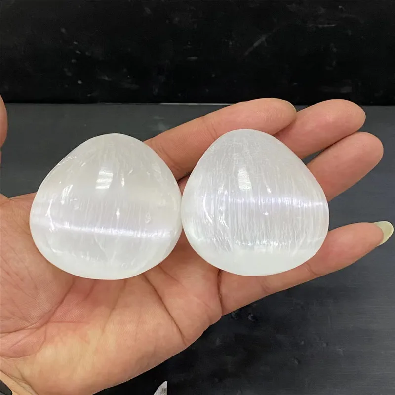 Natural White Selenite Eggs, Crystal Healing Gypsum, Palm Mineral, Raw Stone Crafts, Home Decor Ornaments, 5cm