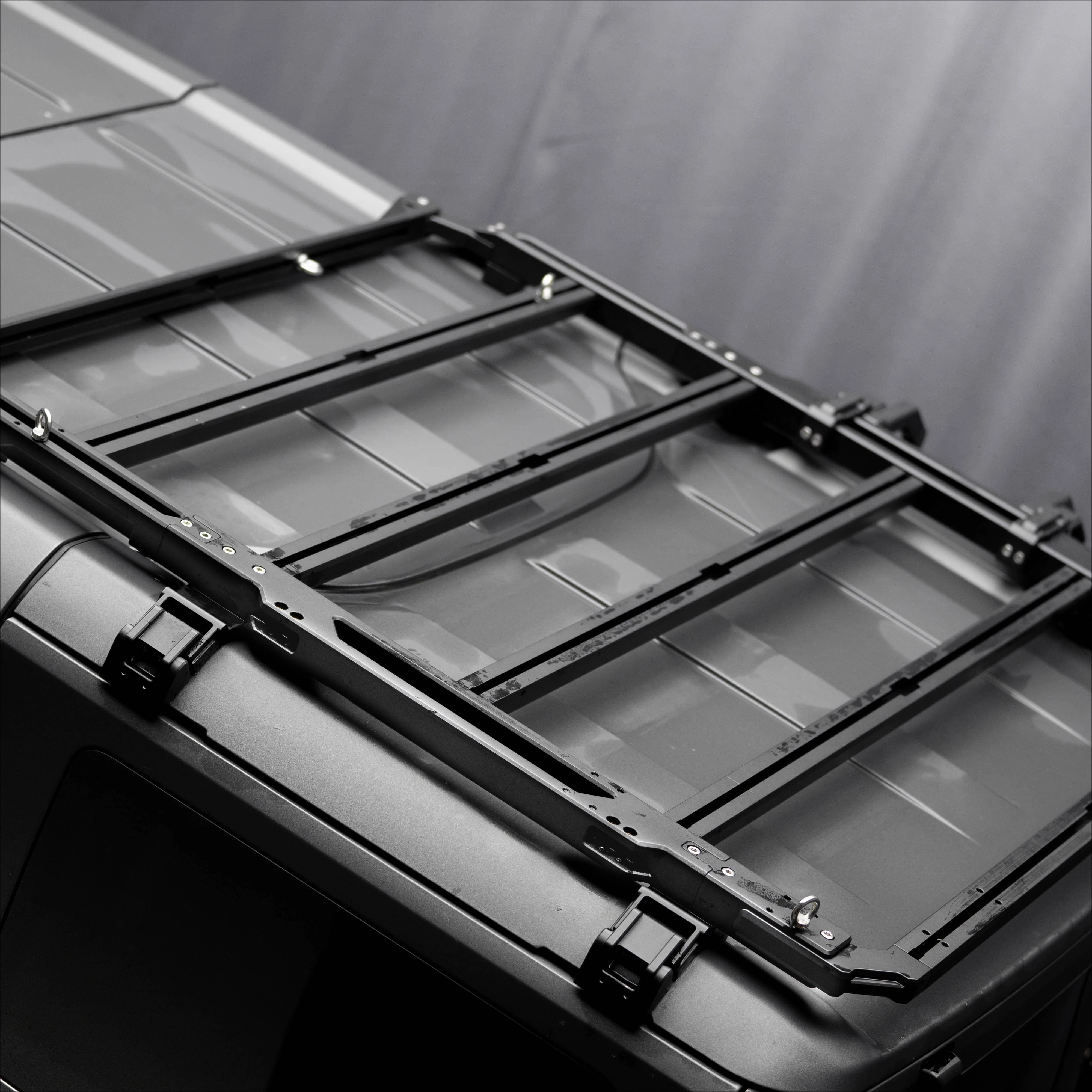 

Custom CNC Roof Rack for Ford Bronco Aluminum-Magnesiumcustom