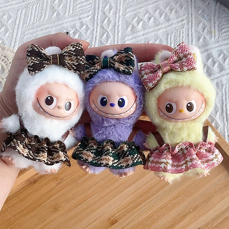 Mini vestiti per bambole in peluche da 10 cm Accessori per abiti per la Corea Kpop Exo Labubu 4.0 vestito Abbigliamento Regalo Solo vestiti e senza bambole