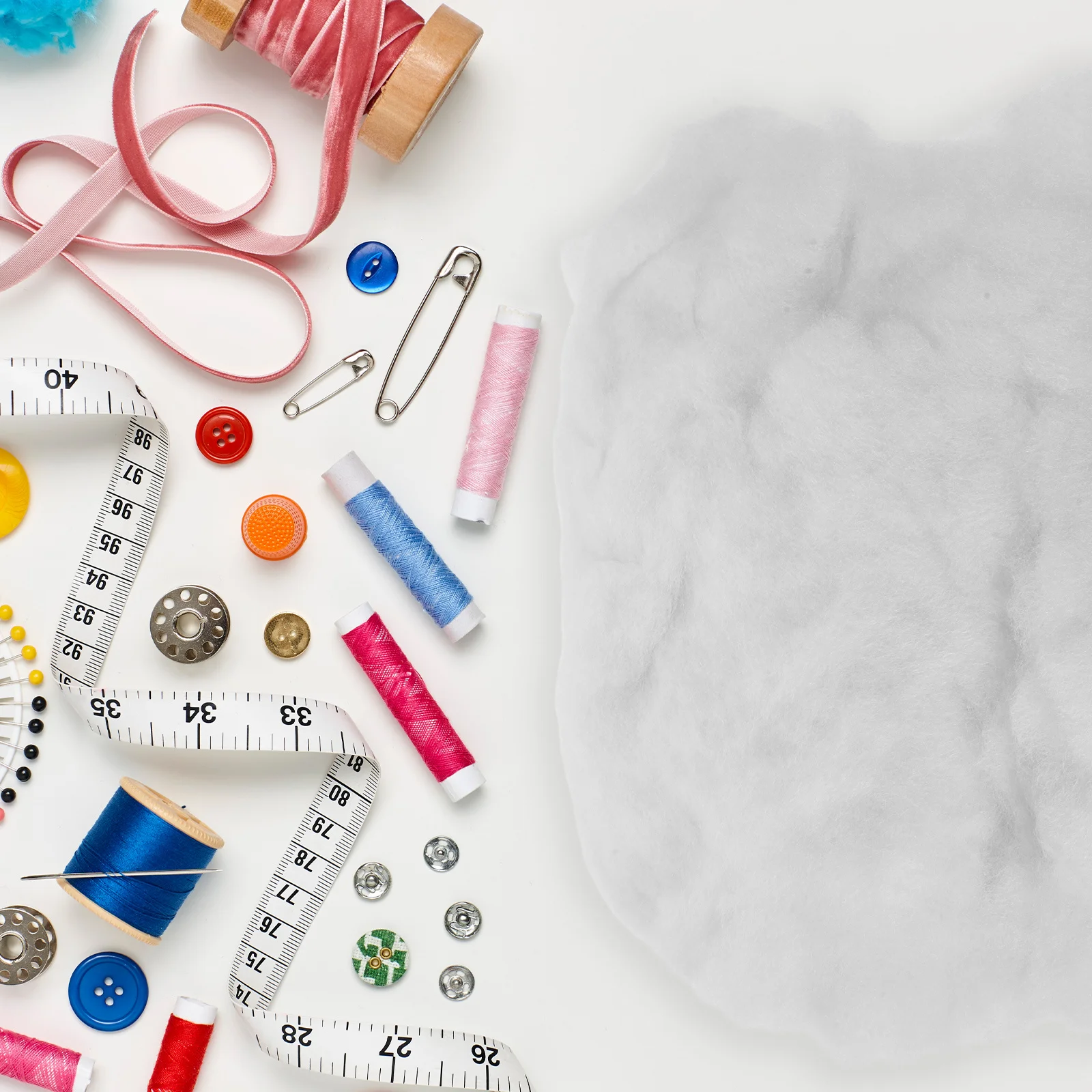 400G Polyesterfaser-Füllmaterial Weiche Füllung für DIY-Handwerk Stofftiere Kissen Sofakissen-Einlagen Bastelfüllung