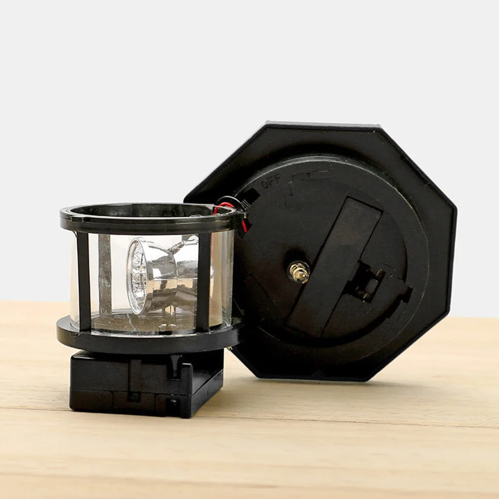 LED Rotating Lighthouse Solar Light Outdoor Rotating Beam Sensor Beacon Lamp Yard Fence Garden Decoration Creative Xmas Gifts