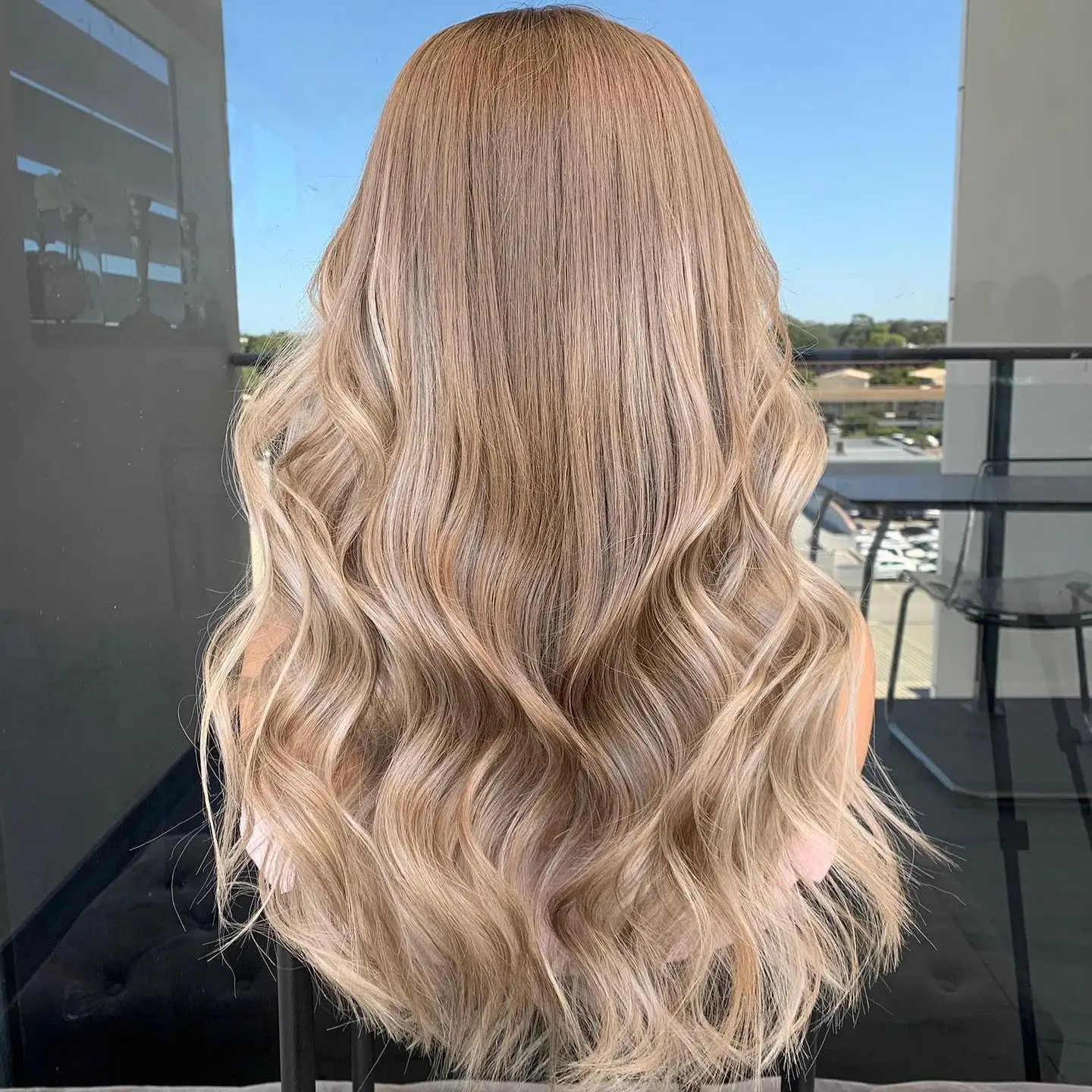 Peluca Rubia de encaje completo para mujer, cabello humano virgen 13x6 con malla frontal prearrancada, 26 ', transparente, ondulado, 150%