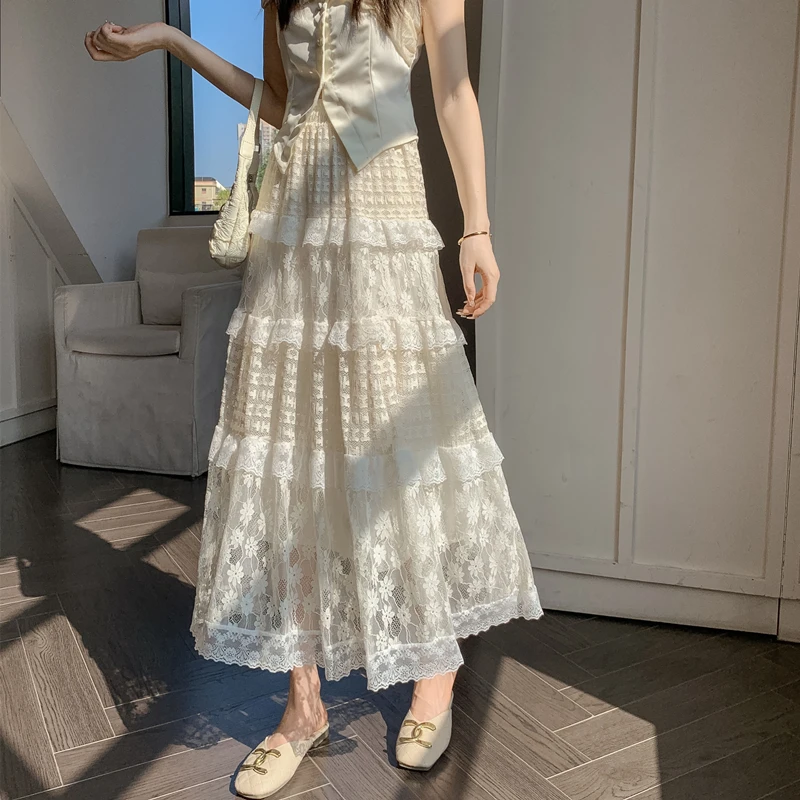 Early spring lace hollow flower skirt fairy in the fairy style of the cake skirt