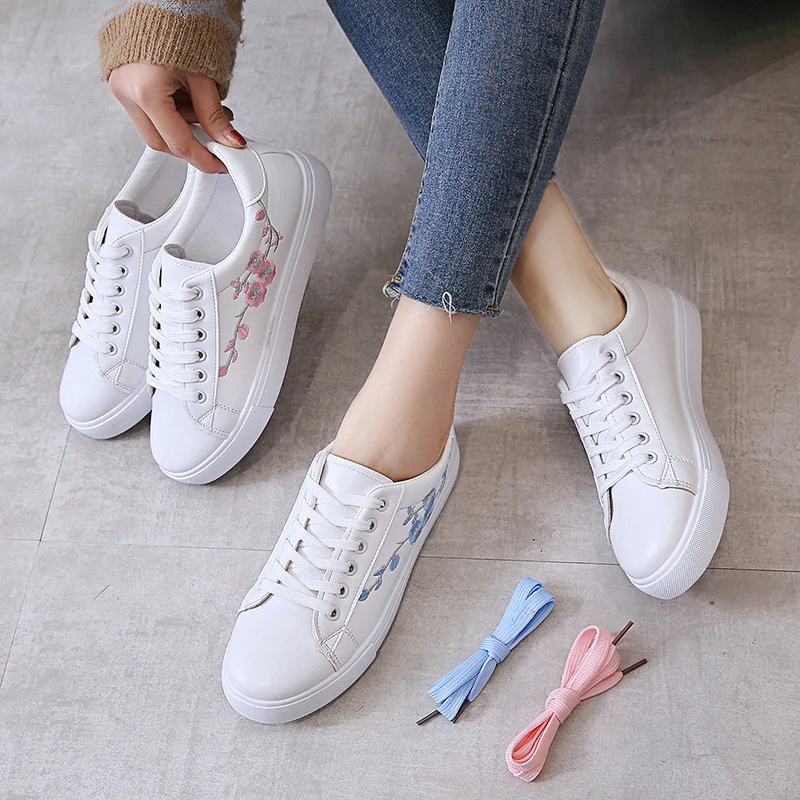 

Women Casual Sneakers 2024 New Fashion Breathable Walking Flat Designer Women Sneakers Women's Vulcanize Shoes Zapatos Mujer