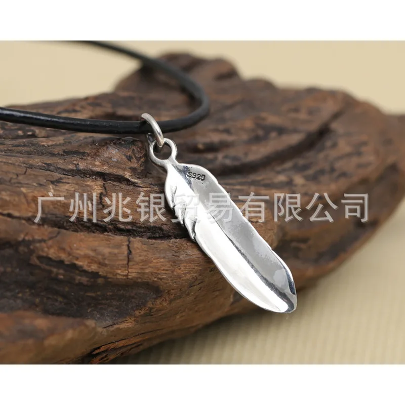 S925 Men'S Vintage Thai Silver Small Pendant In Ethnic Style