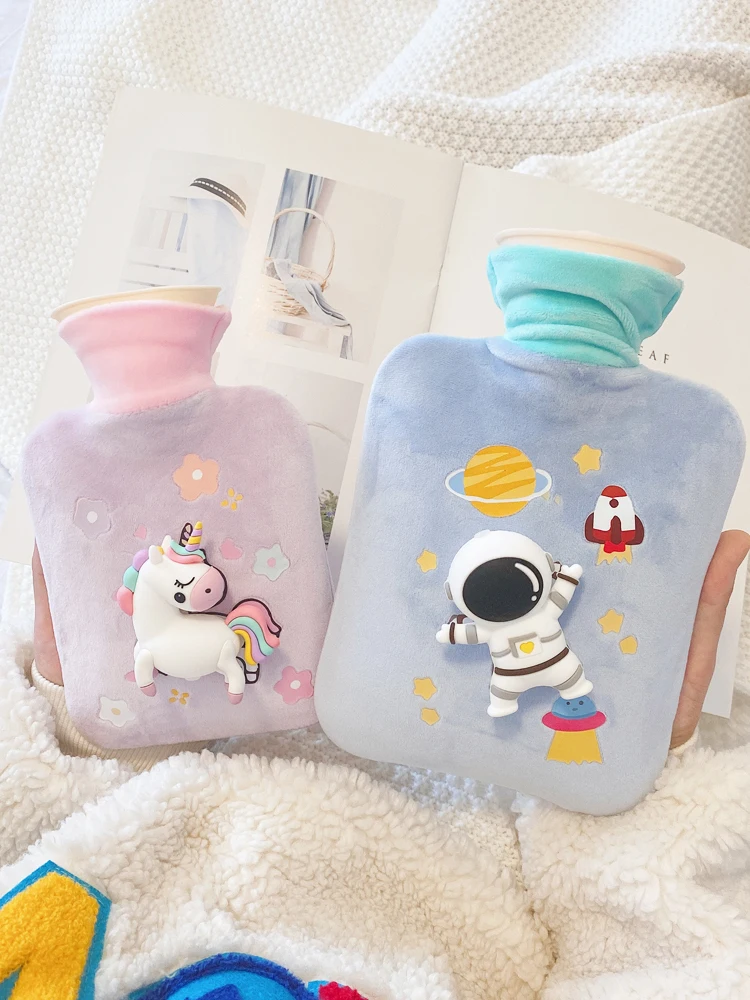 

Cute Girls Small Size Plush Hot Water Bottle for Stomach Relief Portable Dormitory Large Size Fillable Warm Hand Bag