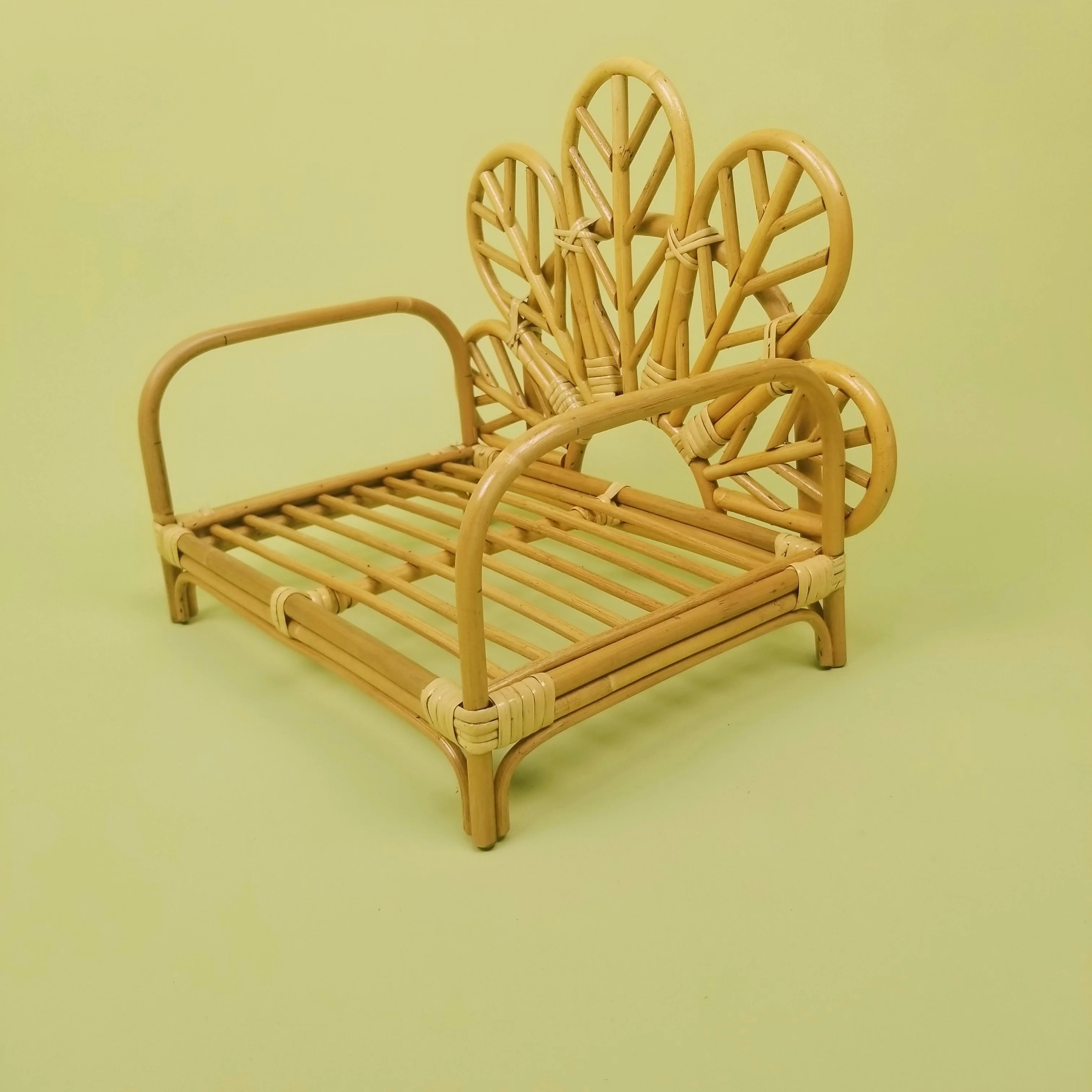 Newborn Photography Props Baby Flower Bench Boy or Girl Photoshoot Props Baby Furniture Baby Bed Rattan Basket Photo Accessories