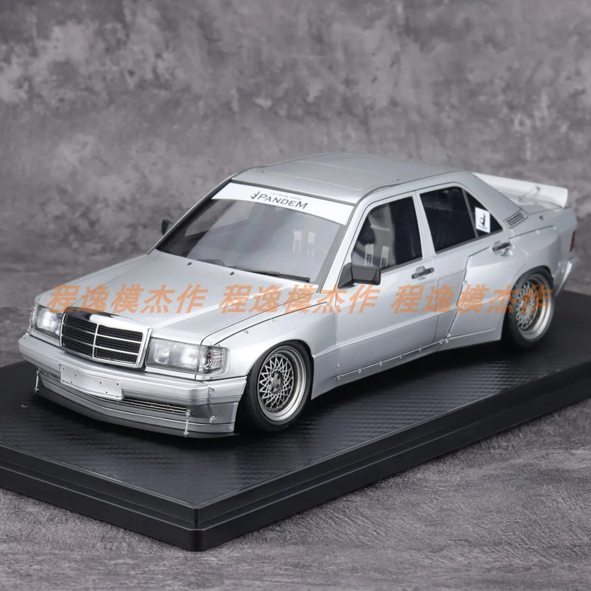 IG 1:18 190E PANDEM Silver Simulation Limited Edition Resin Metal Static Car Model Toy Gift
