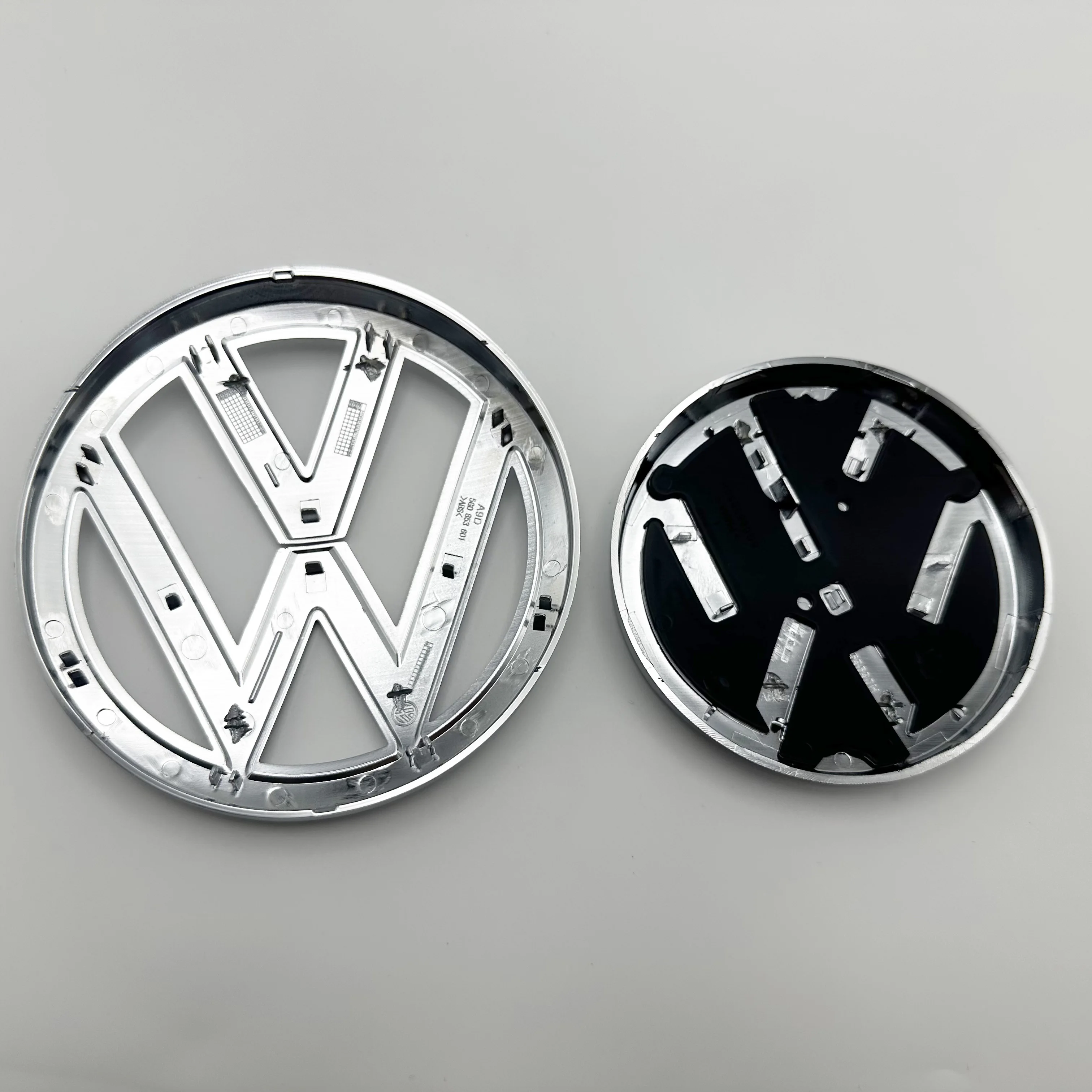 Chrome High Quality 138mm Front Grill Badge logo Accessories and 110mm Rear Trunk lid Emblem for Golf MK7