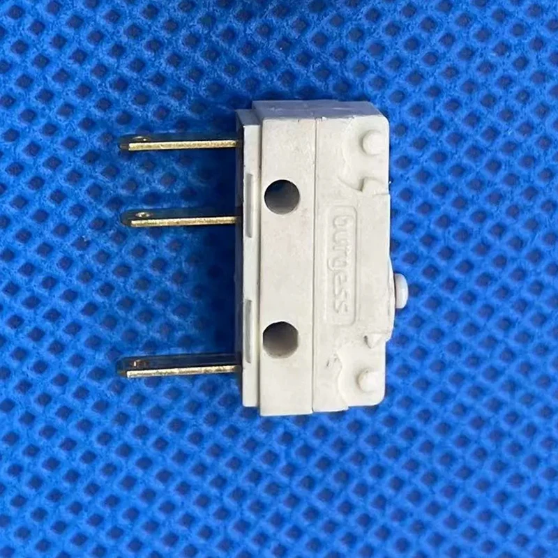 New Original 100% V4NST9-UL Micros Witch One Normally Open And One Normally Closed 5A250V V4NST9UL For Burgess 1PC
