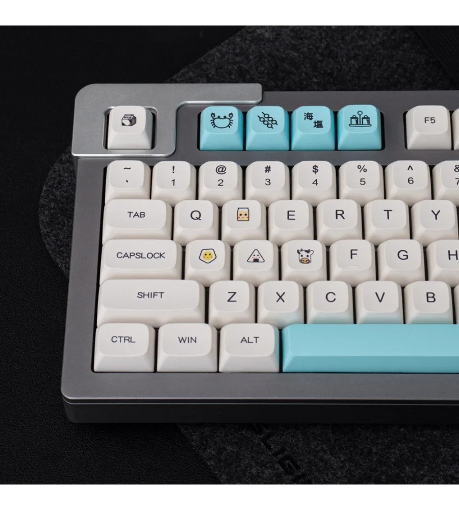 Sublimation 135 key XDA high mechanical keyboard 64/87/960 sea salt keycap Japanese blue and white personality PBT