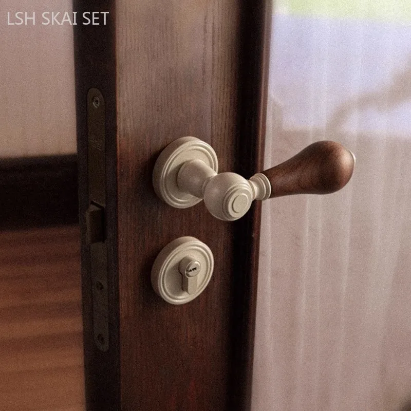 Vintage Zinc Alloy Bedroom Door Lock Mute Security Door Lock Two-sided Solid Wood Handle Lockset High Quality Hardware