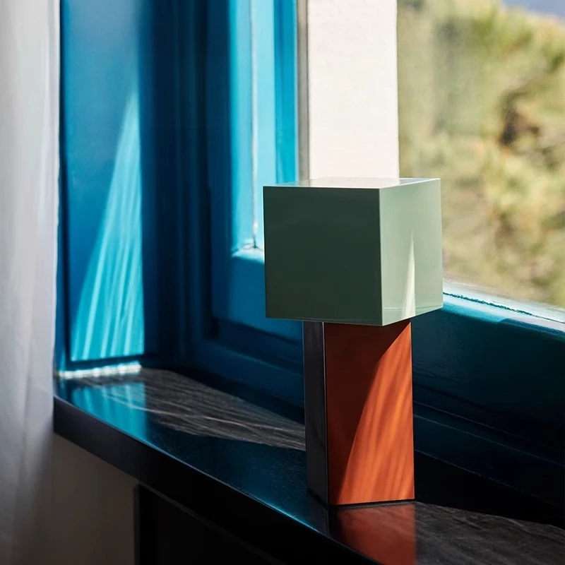 Draagbare oplaadbare bureaulamp