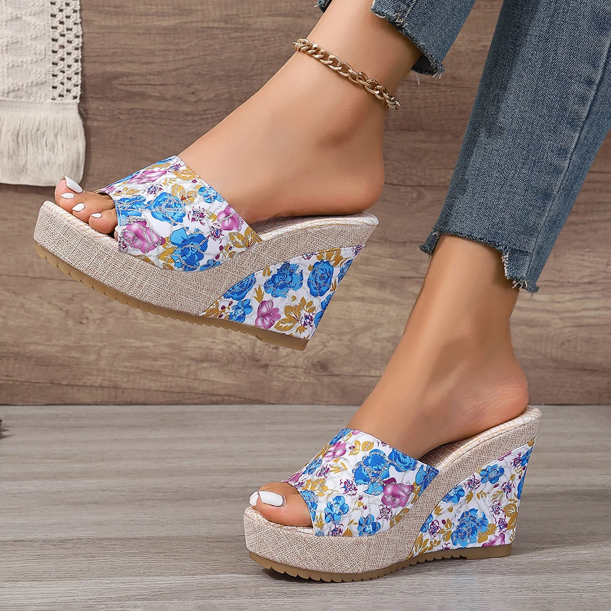 Women Sandals Large Size Platform Wedge Slippers Women Summer Denim Material Slip-On Sandals Sweet Style Rubber Sole Shoes - view 6