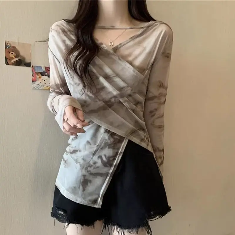 

Women's Tie Dye Long Sleeve Tshirt, Slim Thin Clothes, Irregular Sunscreen Top, Casual Summer Fashion, Simplicity, All-Match