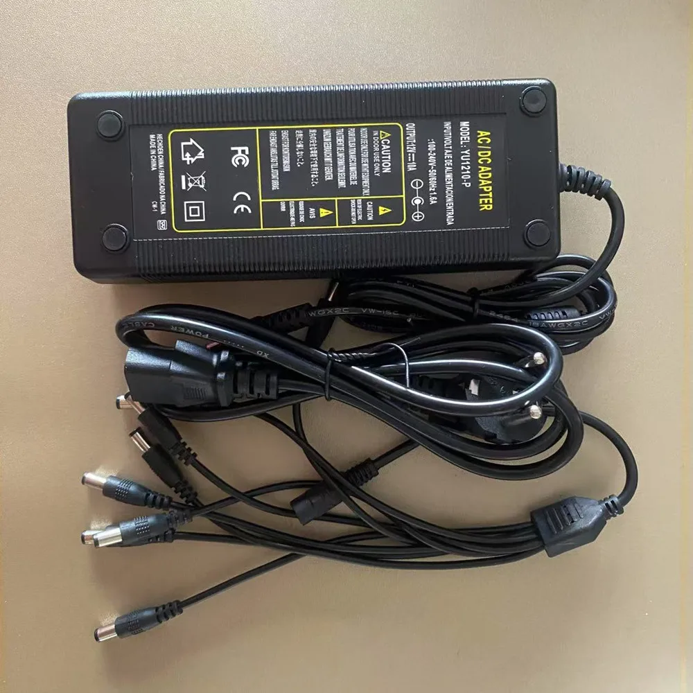 Alimentatore DC 12V con cavo sdoppiatore da 1 a 8 Adattatore di alimentazione DC12V 10A per fotocamere LED