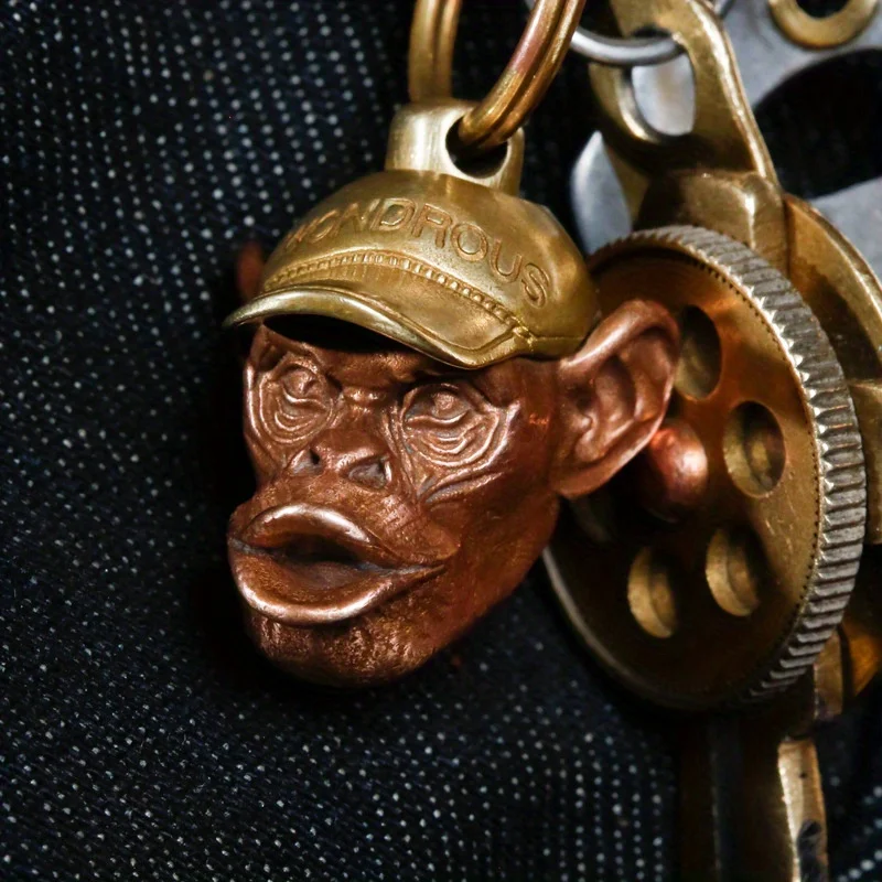 Brass Animal Gorilla Monkey Statue Antique Collection Pendant Exquisite EDC DIY Woven Paracord Lanyard Keychain Pendants A