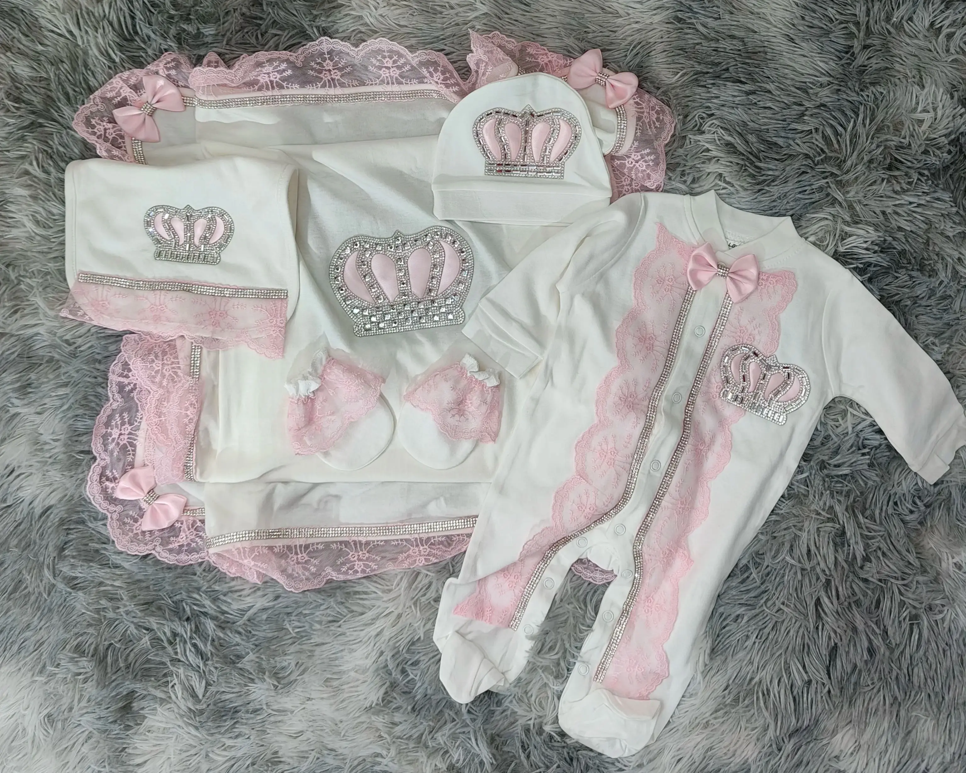 Glorious Newborn Baby Crown Rhinestone Sparkly Lace Bow 5PCS Set Footed Romper Soft Delicate Coming Home Outfit