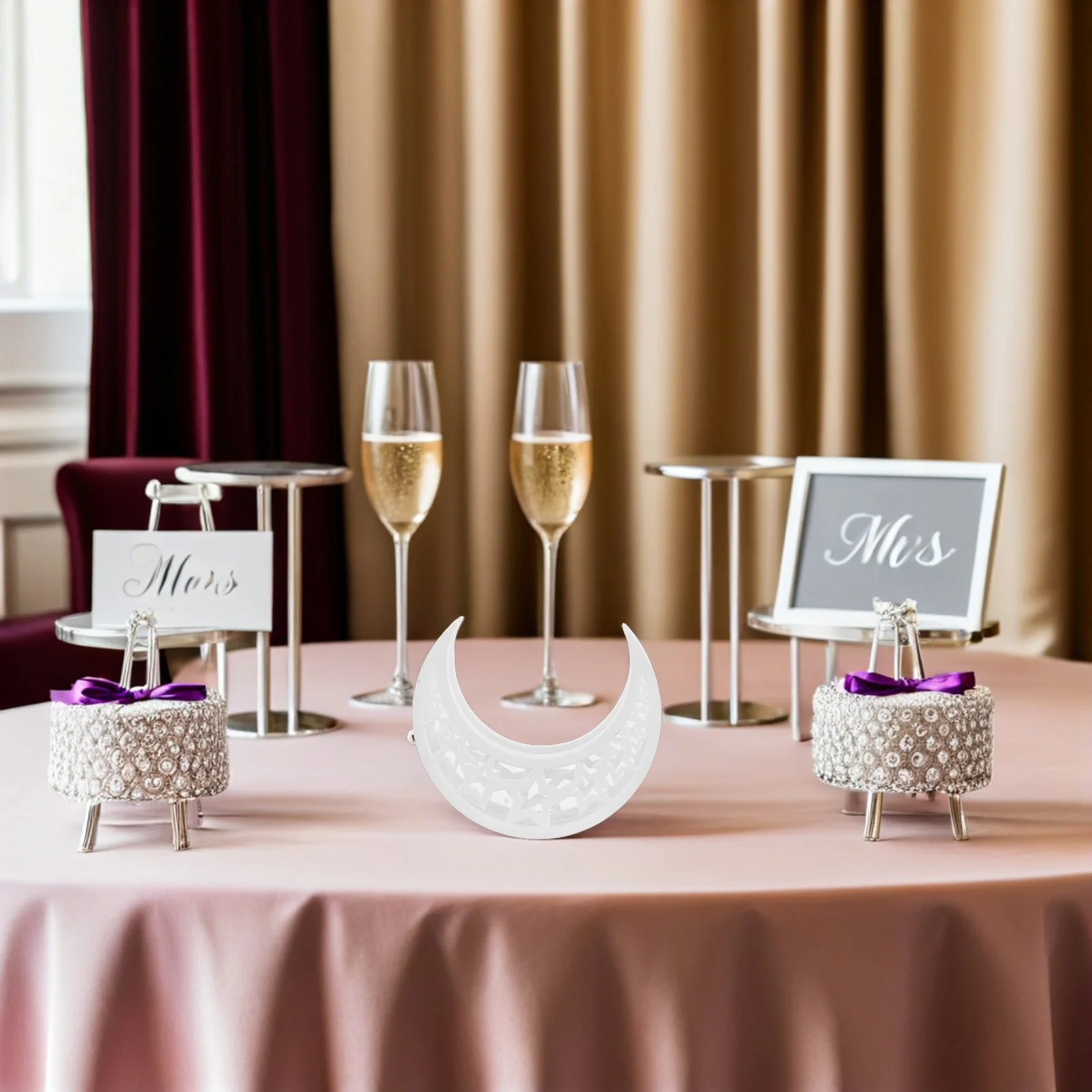 

6pcs Plastic Moon Shape Candy Box Clear Hollow Wedding Favor Boxes Valentine'S Day Chocolate Holder Bridal Shower Decor