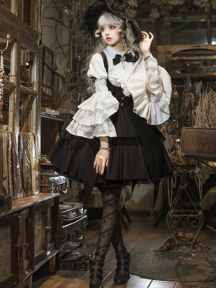 Elegancka Lolita Halloween Cos Magiczna Dziewczyna Goth Codzienna Wiosna Jesień Czarna Sukienka na Ramiączkach Biała Rozkloszowana Koszula z Nieregularnym Krojem