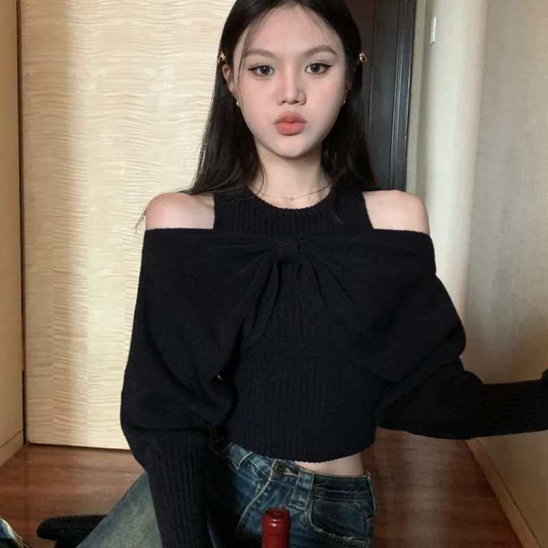 Round Neck Off Shoulder Sweater Women Bow Solid Color Knitted  2024 New Bat Long Sleeve Short Slim