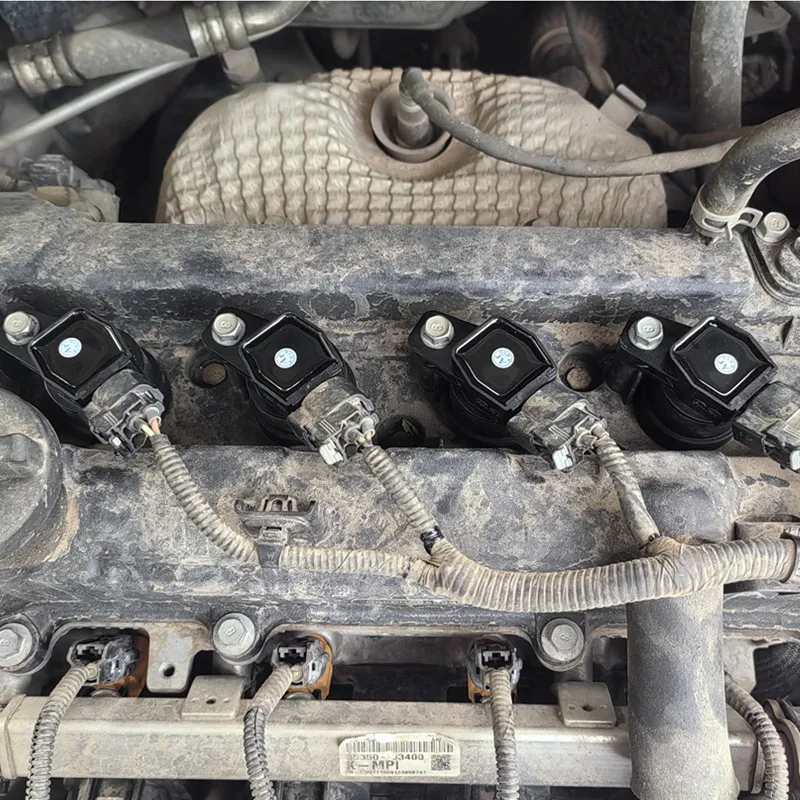 273002E000 คอยล์จุดระเบิดรถยนต์สําหรับ Hyundai Elantra Tucson Sonata ix35 สําหรับ Kia Soul Forte Rondo K3/4/5 KX3/5 1.8L 2.0L 27300-2E000
