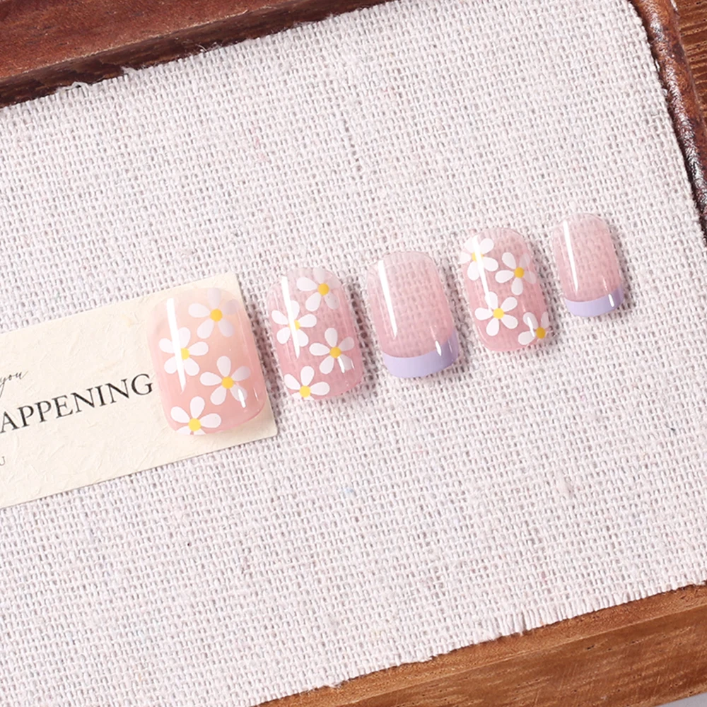 24 個パープルフレンチデイジー偽爪スクエアラウンド光沢のある無害プレスネイルチップ DIY ラインアートフルカバー付け爪女の子のため