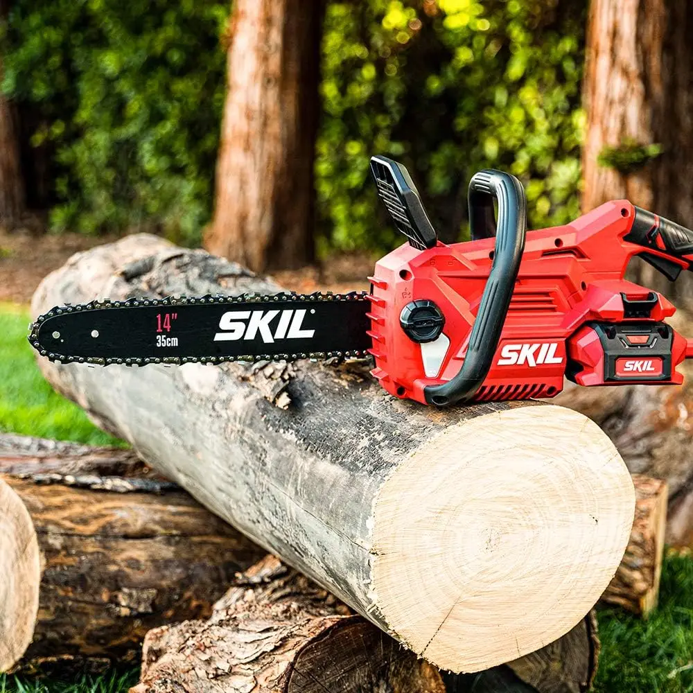 SKIL PWR CORE 40 Brushless 40V 14”Lightweight Chainsaw Kit Tool-free Chain Tension & Auto Lubrication Includes 2.5Ah Battery