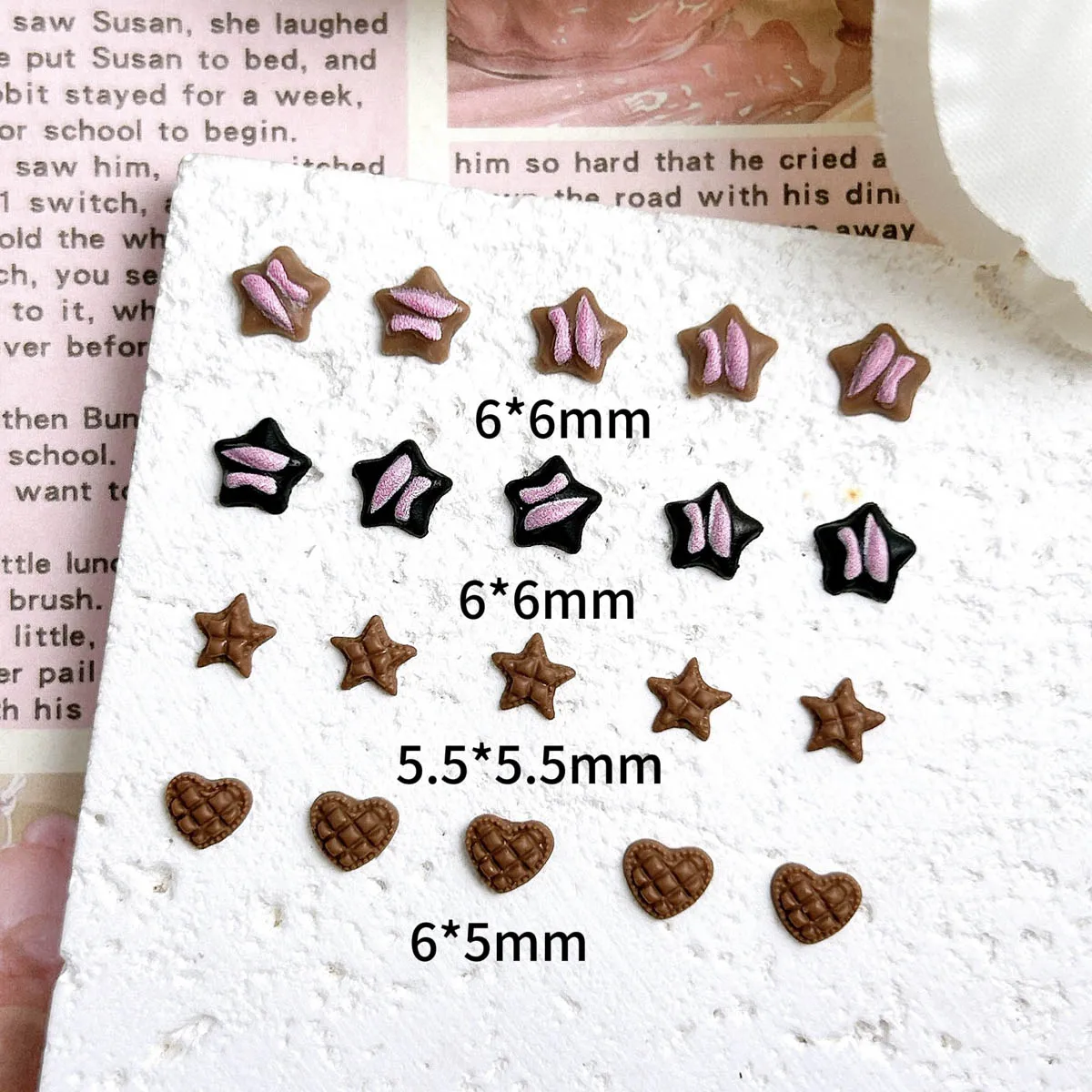 30PCS Creative Kawaii Star Chocolate Biscuits Nail Art Decorations Mini Simulated Grid Heart Cookies Resin Nail Charms for DIY