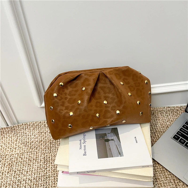 Trendy Wrinkled Clutch Bag with Rivets Shell Design Women Evening Handbag Unique Small Crossbody High Quality Bag