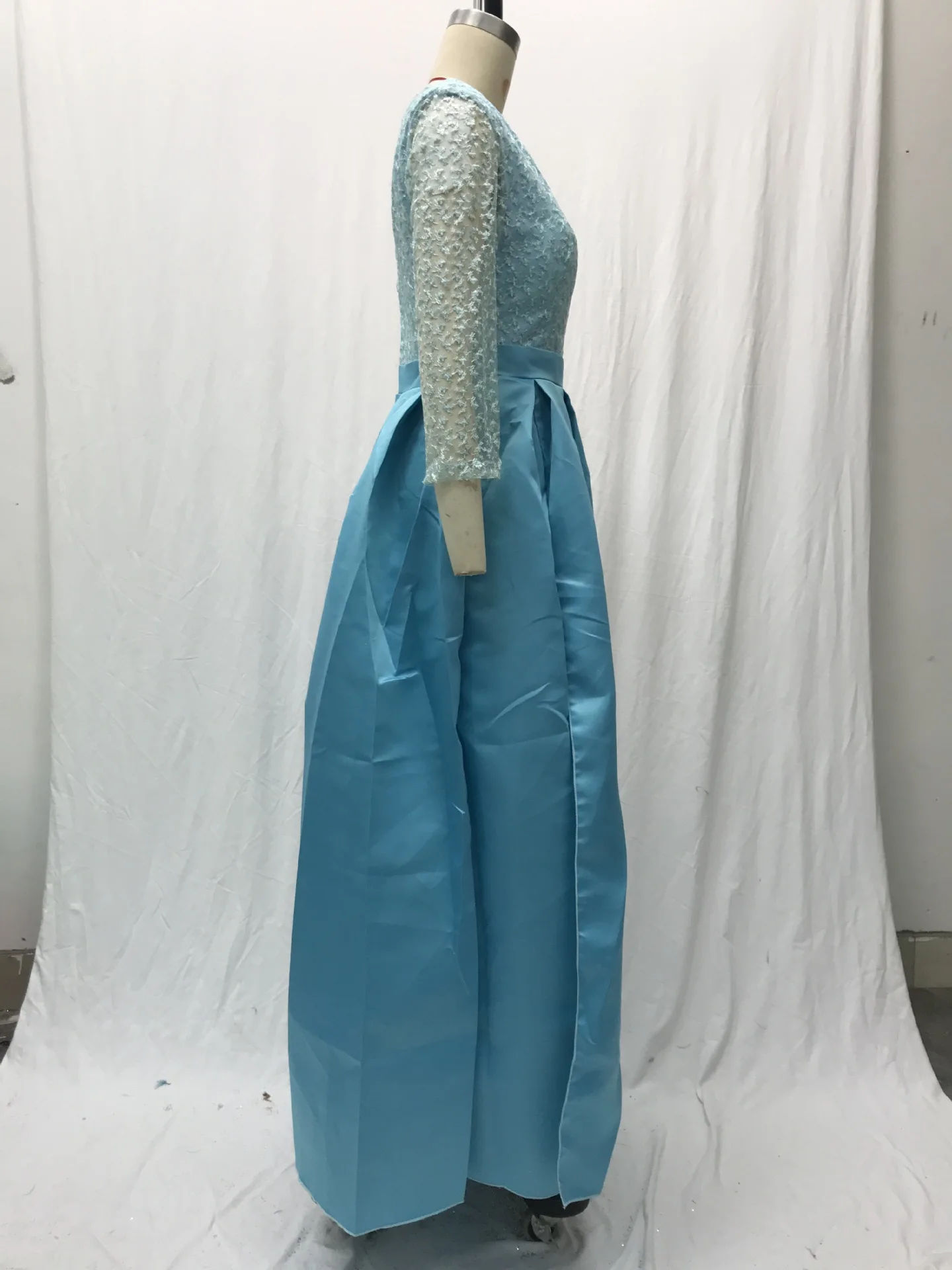 Spring And Summer Women's Lace Sequins Sexy Long Dress Trailing Banquet Evening Dress