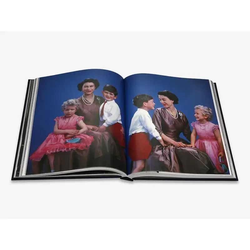 الملكة إليزابيث الثانية صورة فوتوغرافية فيليب زيغلر إيما بلاو ثيمز آند هدسون المحدودة 9780500026359 كتاب #5