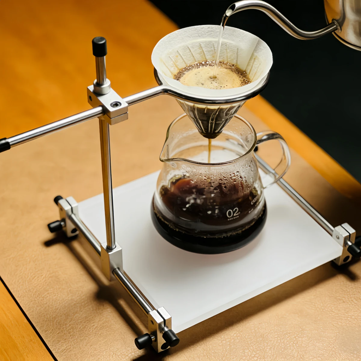 Handcrafted Pour-Over Coffee Stand, Combining Personality and Practicality. Suitable for Cafes and Coffee Lovers.