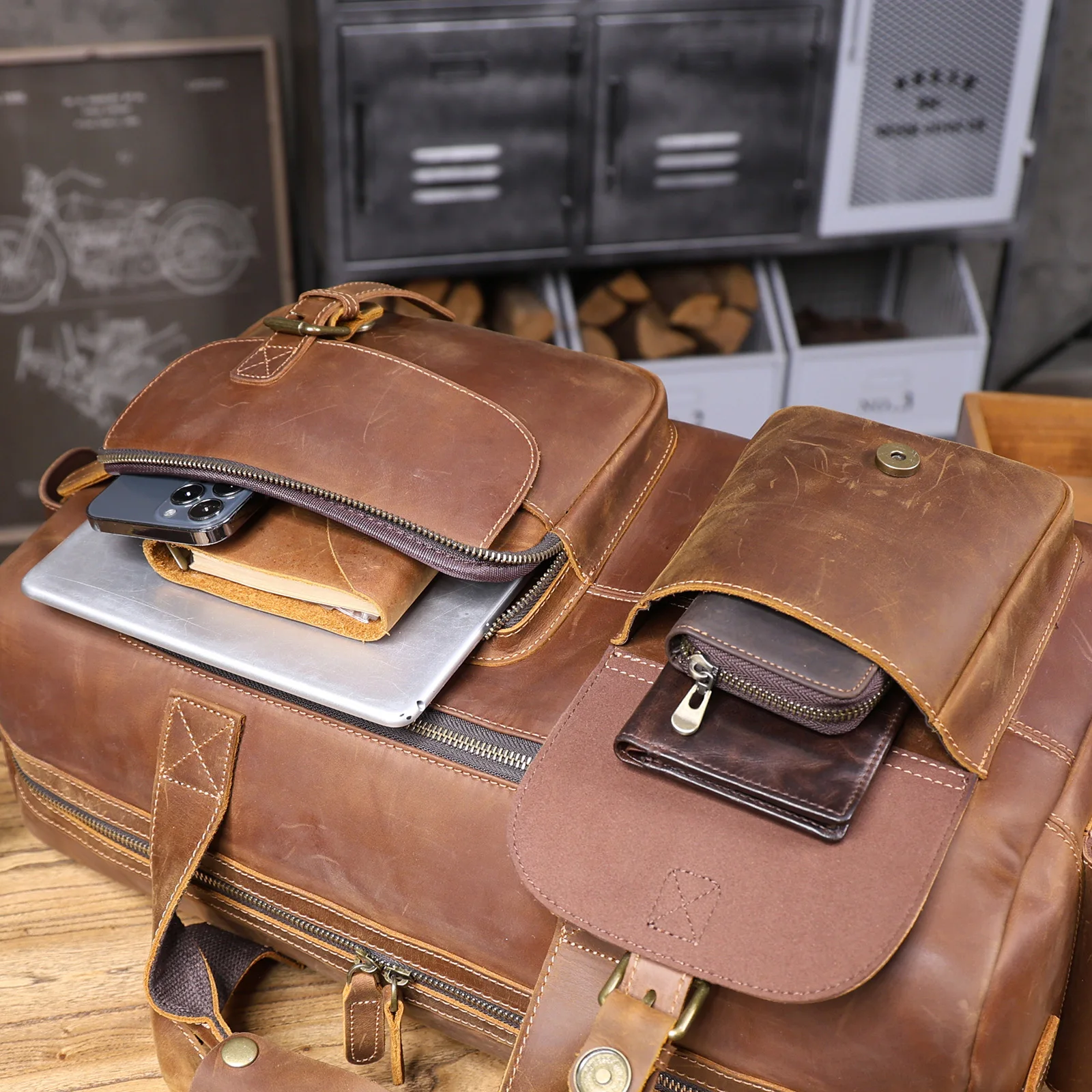 S.WORKER Vintage Vollnarbiges Rindsleder Reisetasche Große Kapazität Handgepäck Echtleder Weekender-Tasche – Detail 27
