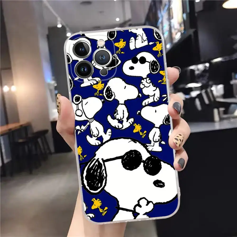 Cartoon S-Snoopys-Dog Phone Case For iPhone 15 14 11 12 13 Mini Pro XS Max Cover 6 7 8 Plus X XR SE 2020 Funda Shell