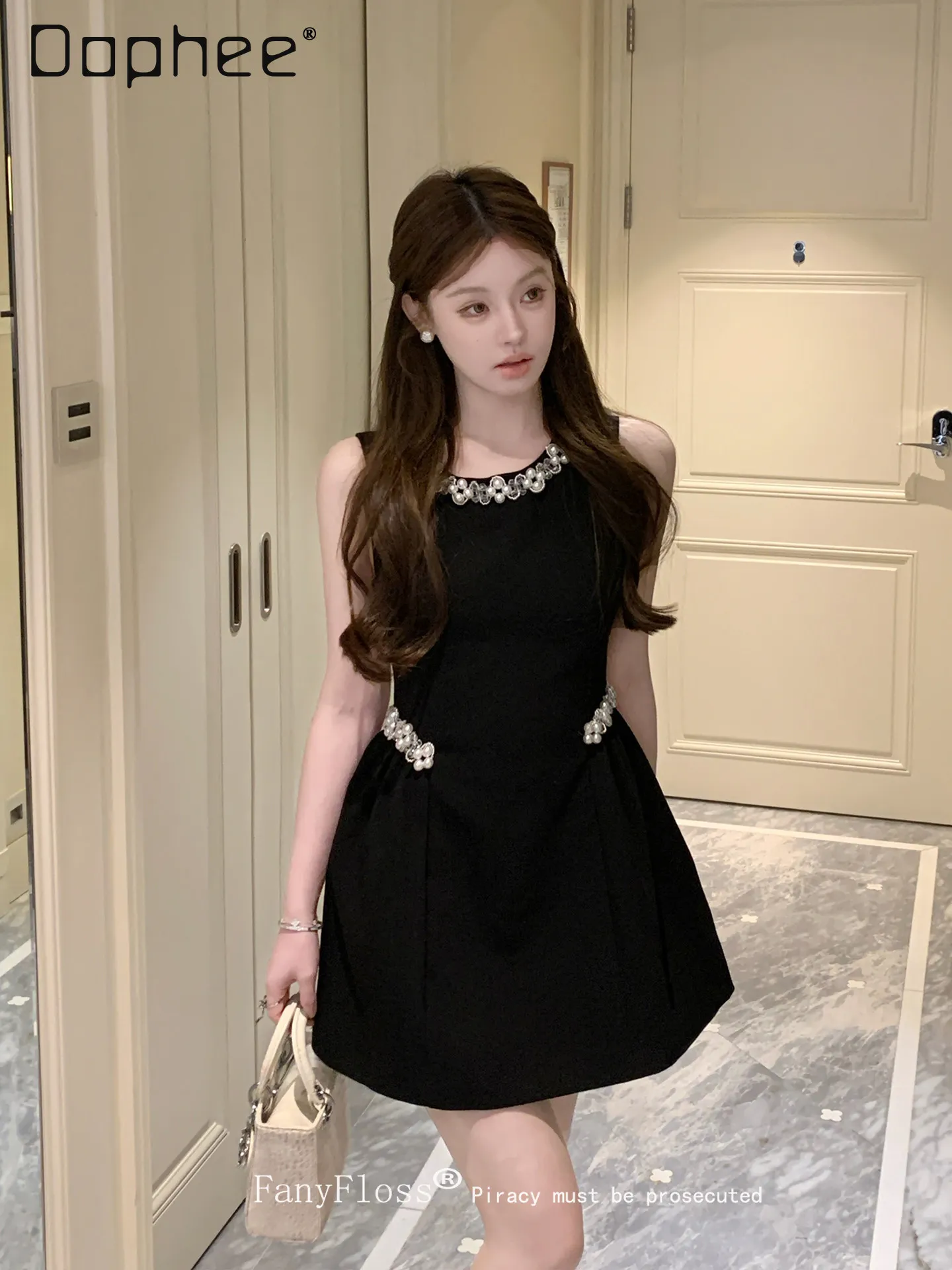 

Luxurious Beaded Rhinestone Sleeveless Puffy Dress for Women Elegant Socialite Hepburn Style Black Evening Dresses Mini Dress