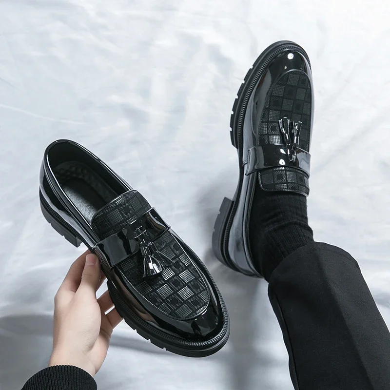 New Checkered Design Business Casual Shoes Tassel Loafers Handmade Soft Leisure Shoes Breathable Comfortable Footwear Moccasins