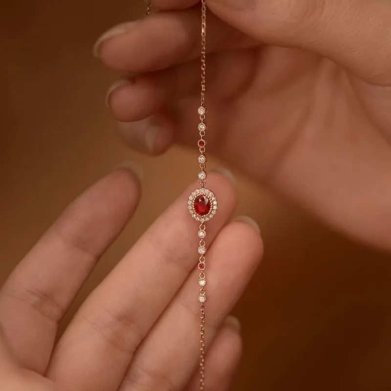 سوار روبي رومانسي فرنسي للنساء، خفيف الوزن، فاخر مرصع بالألماس، متعدد الاستخدامات، مجوهرات راقية جديدة #2