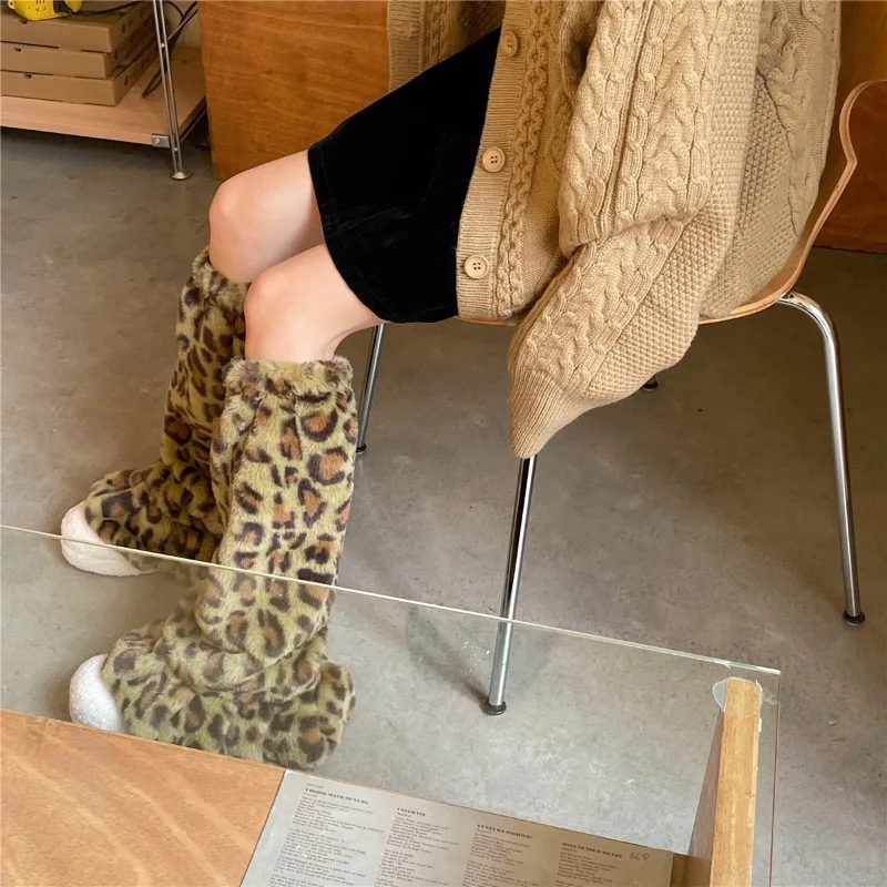 New Trumpet Wide Leg Socks Women's Spring and Autumn Leopard Print Plush Leg Cover Spice Girls Calf Socks JK Medium Tube Tide