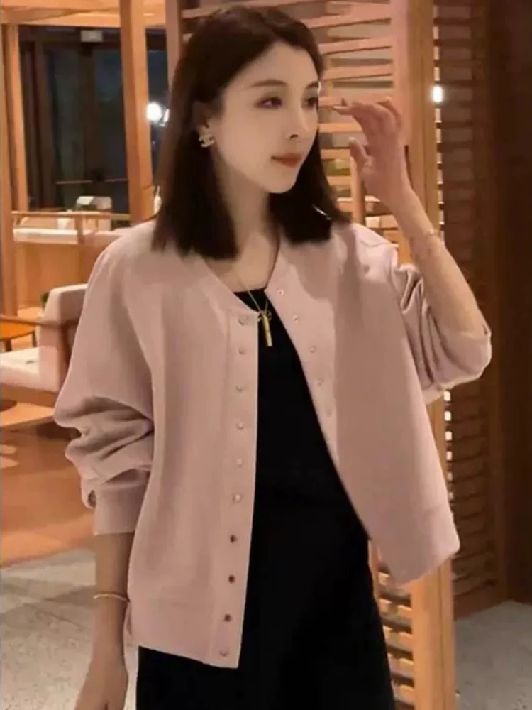 Spring Autumn 2026 Women's Loose Fit Short Cardigan Baseball Jacket Elegant Style Small Size Outerwear Premium Feel Top