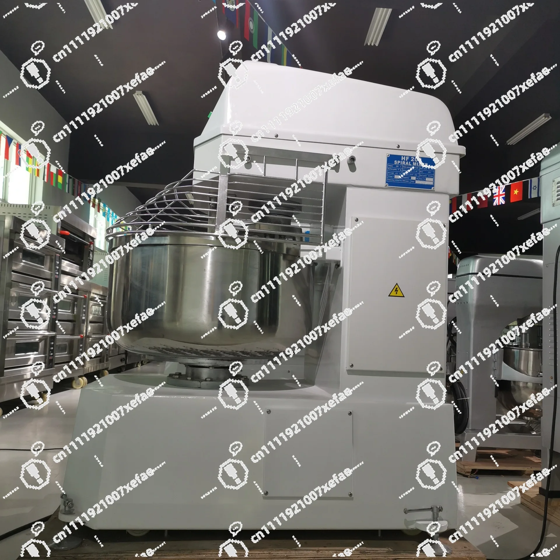خلاط عجين تجاري C52022 سعة 200 - مراجعة Commercial Kitchen Mixers Dough Mixer وسعره