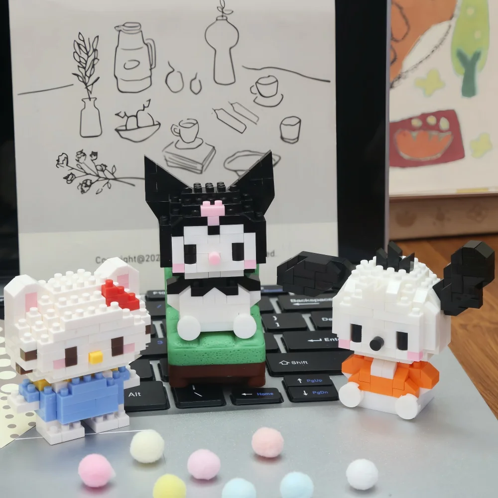 Sanrio Building Blocks Anime Kawaii Cartoon mini Action Children\'s Figures Blocks Bricks Assemble Hello Kitty Toys Gift for Kid
