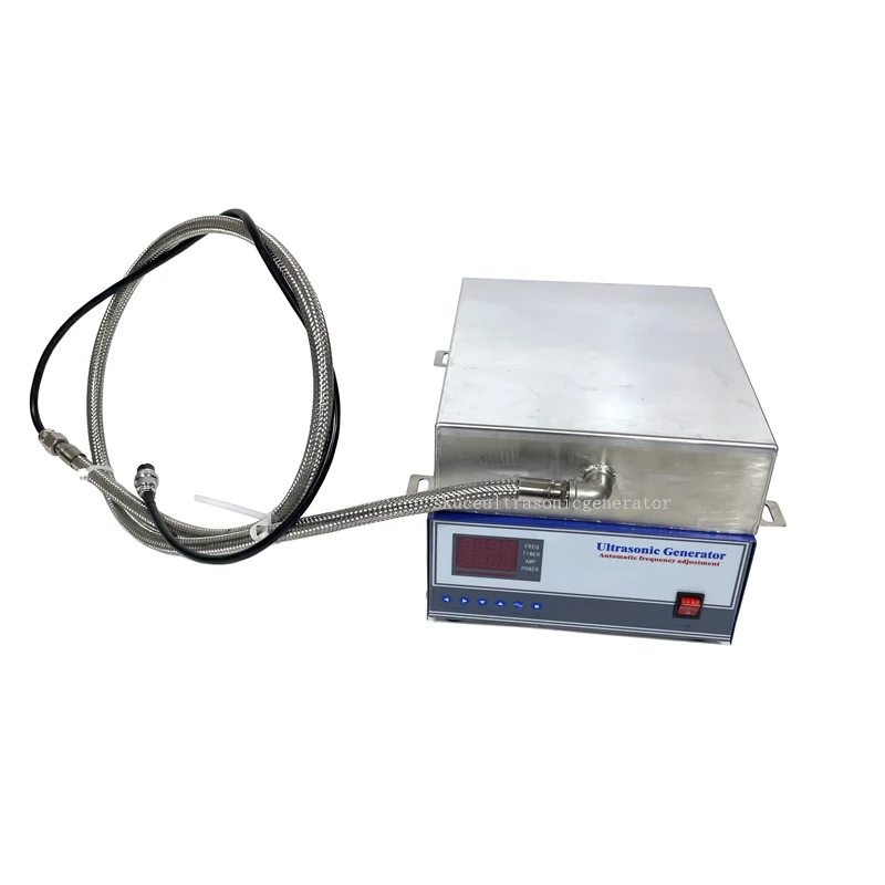 Pacchetto vibratore immergibile da bagno ad ultrasuoni 25Khz 28Khz 33Khz 40Khz 1800W per parti di lavaggio ad ultrasuoni