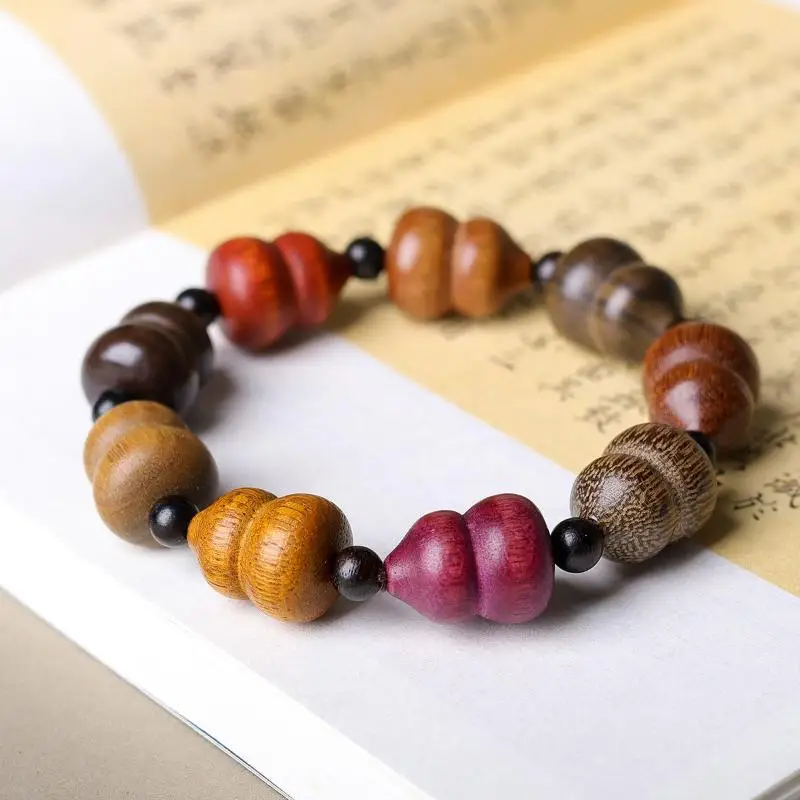 Natural Sandalwood Gourd Beaded Bracelet Natural Fragrance Handmade For Daily Wear Meditation Yoga Gifting