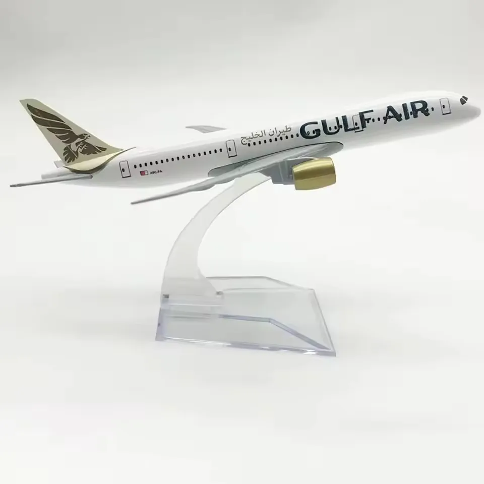 

16CM 1/400 Scale Airplane Model B787 GULF AIR Airline Aircraft Diecast Alloy Metal Plane Collection Home decor
