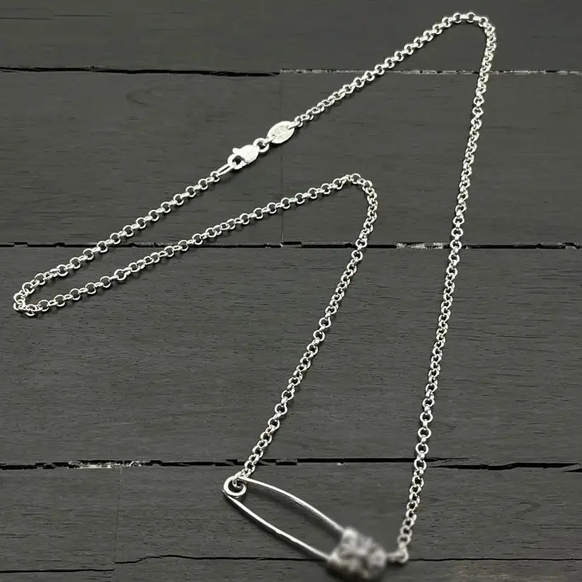 

Korean version pin necklace, European and American retro hip-hop trend cross collarbone chain, 925 sterling silver paper clip ne